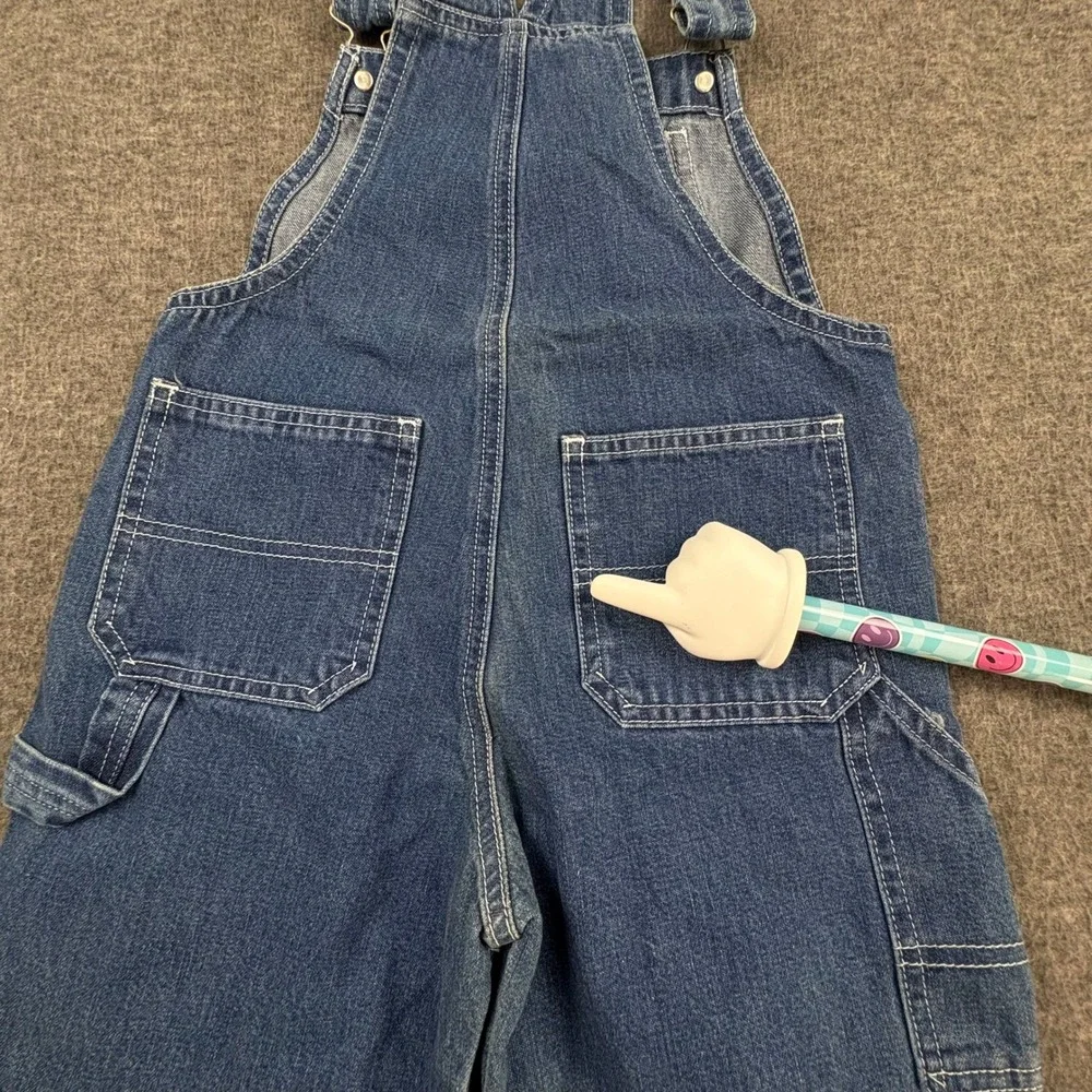 Unbranded messy playdays